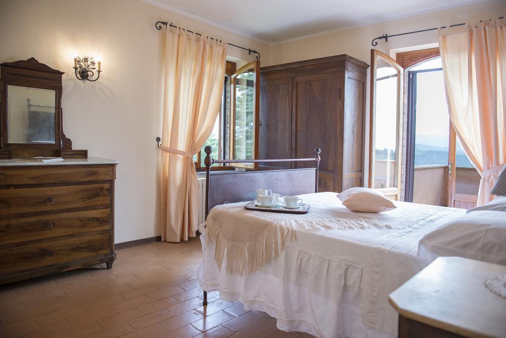 Tenuta Macetona Celle sul Rigo Pokoj fotografie